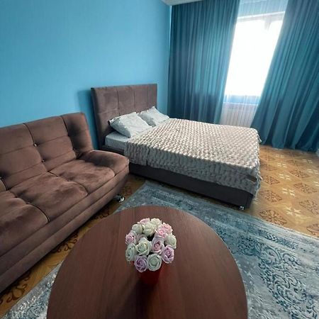 1 Комнатная Квартира В 15 Минутах От Аэропорта Almaty Exteriér fotografie